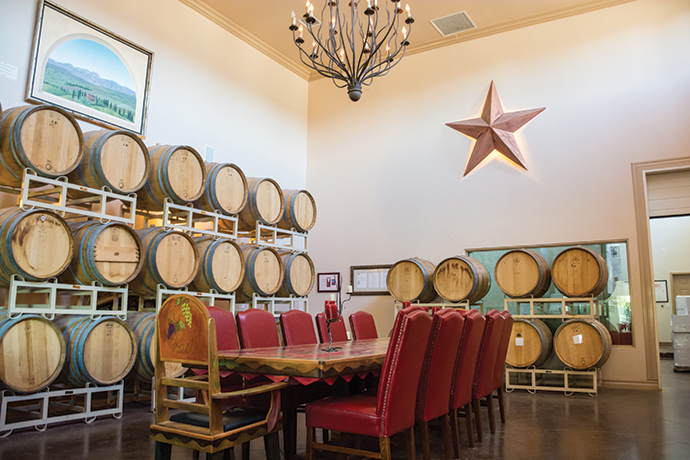 WINERIES & MICROBREWERIES