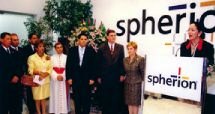 Monica Hoover, right, of Spherion Corp.