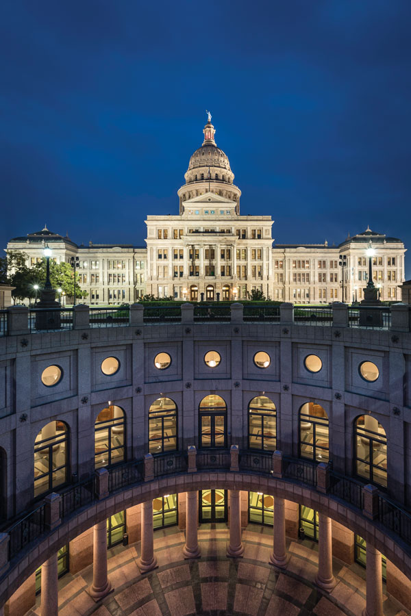 Texas-Capitol-building-in-Austin