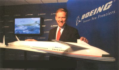 Alan Mulally with 'sonic cruiser' at Paris Air Show