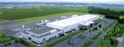 SolarWorld is investing $400 million to refurbish this idle semiconductor fab.