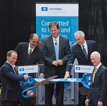 Covidien Innovation Center Ribbon Cutting