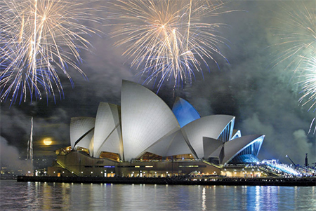 SydneyOpera_Fireworks