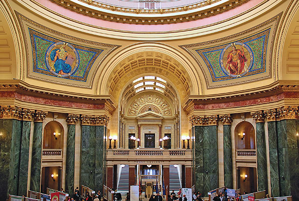 WI_CapitolInterior